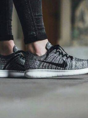 NIKE Free RN Flyknit Running Shoes"Oreo" Gray/White/Black Youth 5.5/W Size 7